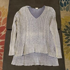 By Together V-Neck Cable Knit Sweater - Faded Blue